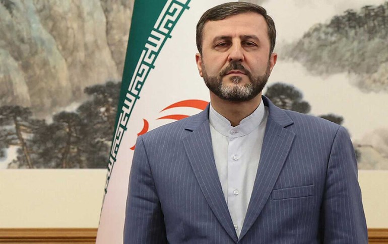 کازم غەریبئابادی، جێگری وەزیری دەرەوەی ئێران.