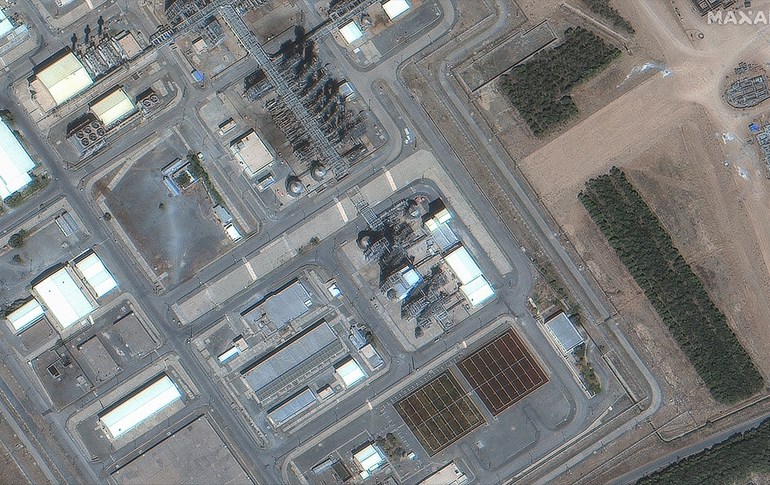 بنکەیەکی ئەتۆمی لە شاری ئاراک. وێنە: مانگی دەستکردی Maxsar