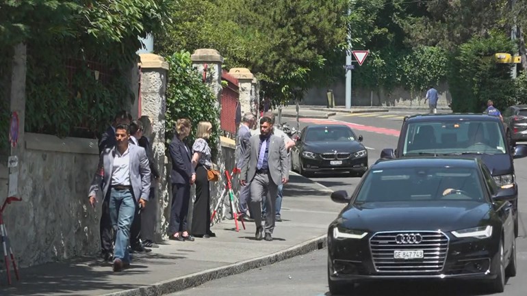 جنێڤ؛ وەزیری دەرەوەی بەریتانیا گەیشتە شوێنی کۆبوونەوەکە