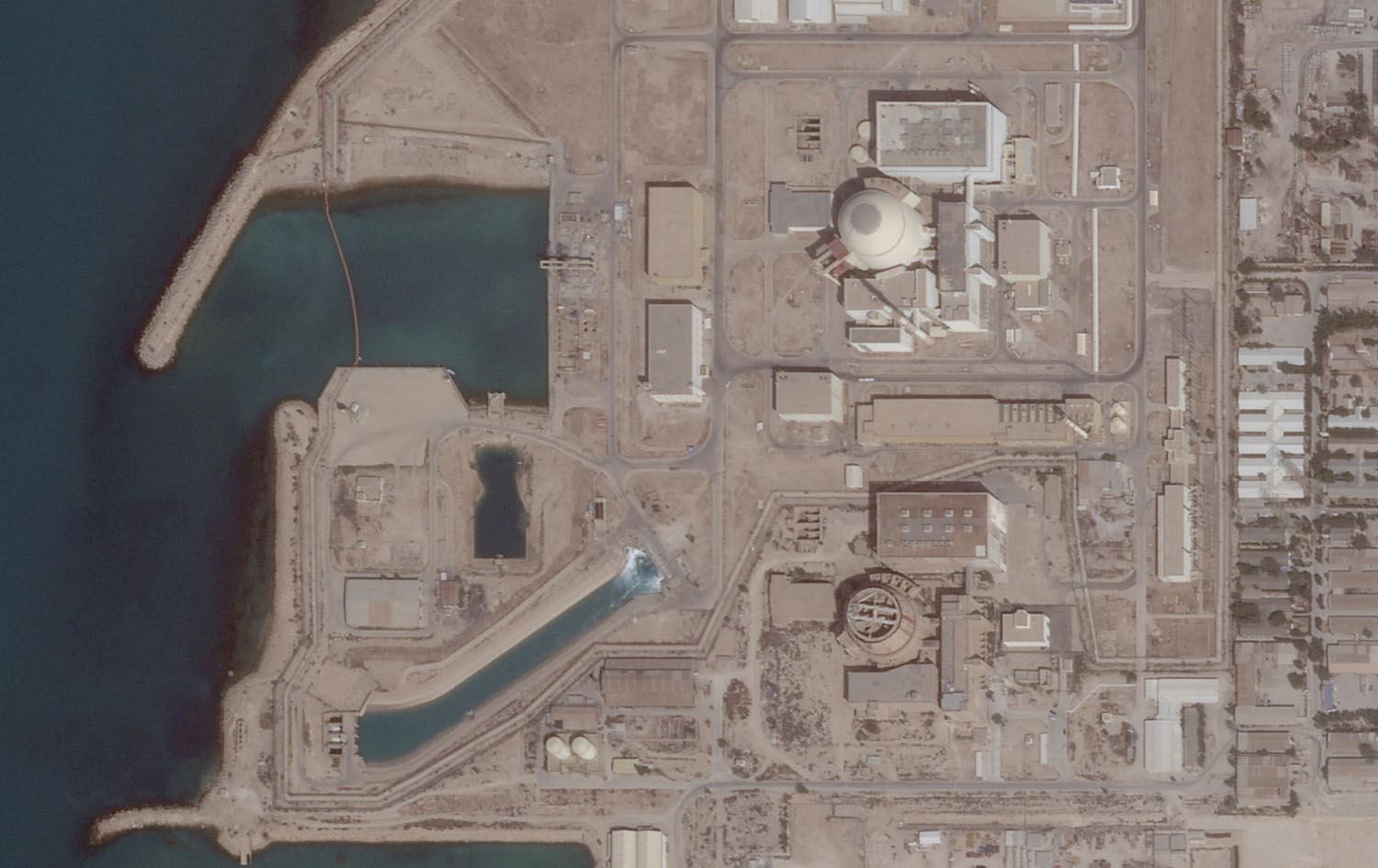 ئاژانسی وزەی ئەتۆم: هێرشکردنە سەر وێستگەی بوشەهر کارەساتبار دەبێت