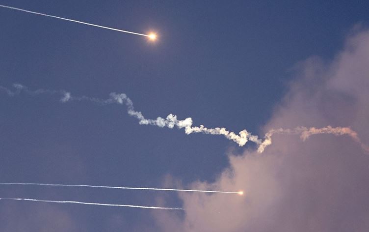 سوپای پاسداران: بە 40 مووشەک قۆناخێکی نوێی هێرشمان دەستپێکرد