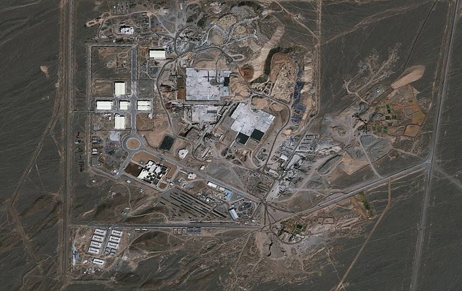 سەرۆکی ئاژانسی وزەی ئەتۆمی ئێران: بەرنامە ئەتۆمییەکەمان راناگرین