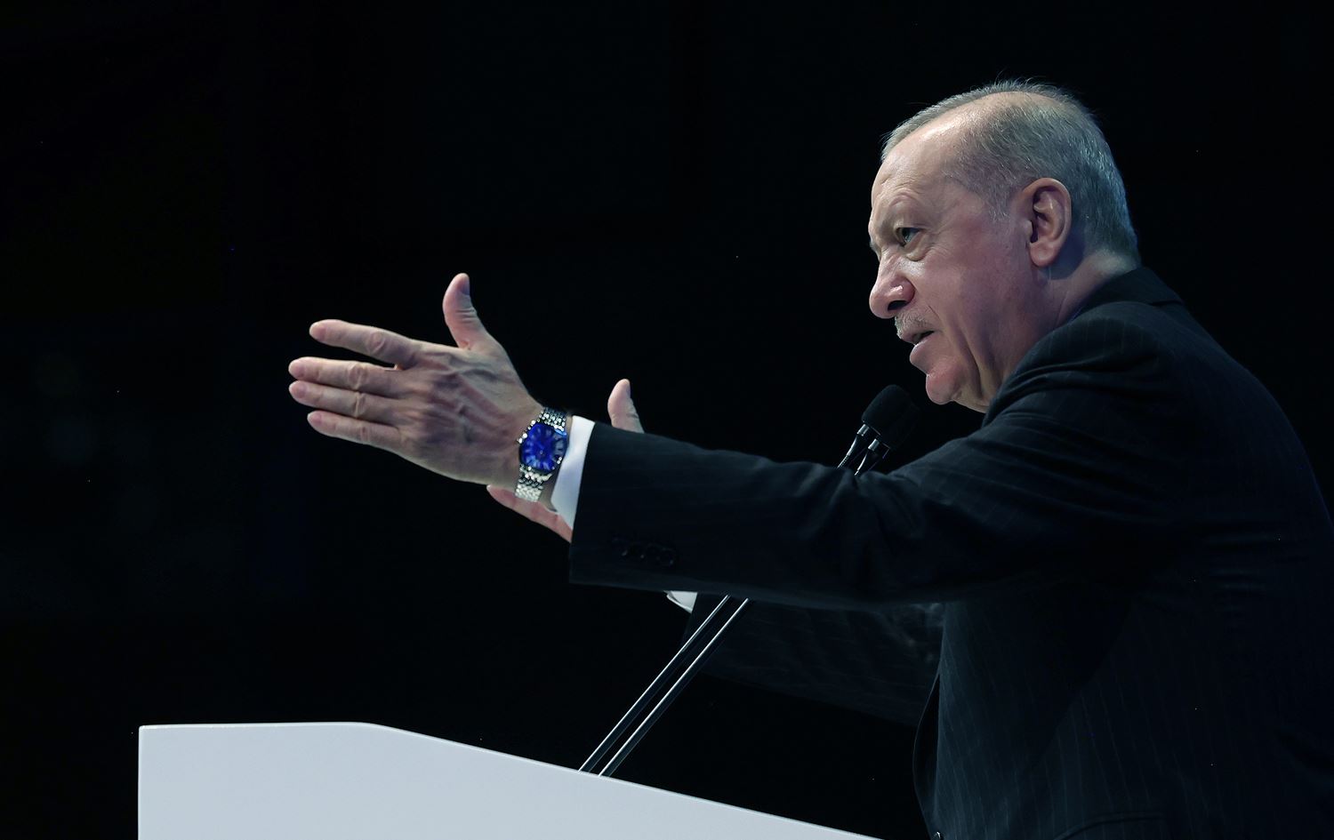 ئەردۆغان: رێگەی گەشەپێدان سوودی بۆ ئێمە، عێراق و وڵاتە دۆستەکانیشمان دەبێ