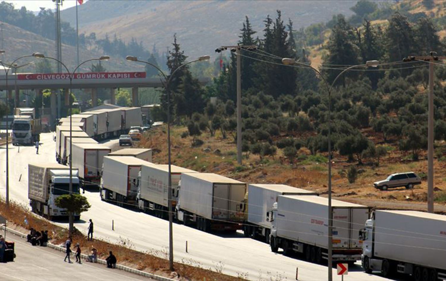 Barhilgirên ku ber bi Sûriyeyê ve diçin /Wêne: AA-Arşîv