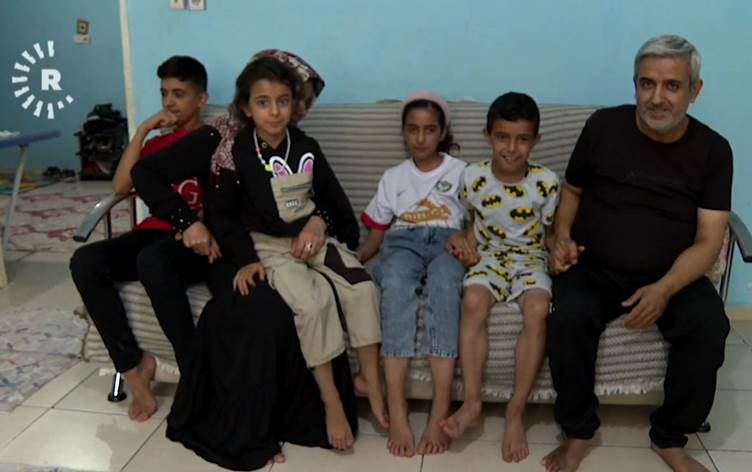 Aktarlı ailesi şimdiye kadar birçok hastaneye organ nakli kaydı yaptırdı ancak henüz uygun karaciğer bulunamadı. / Foto: Rûdaw