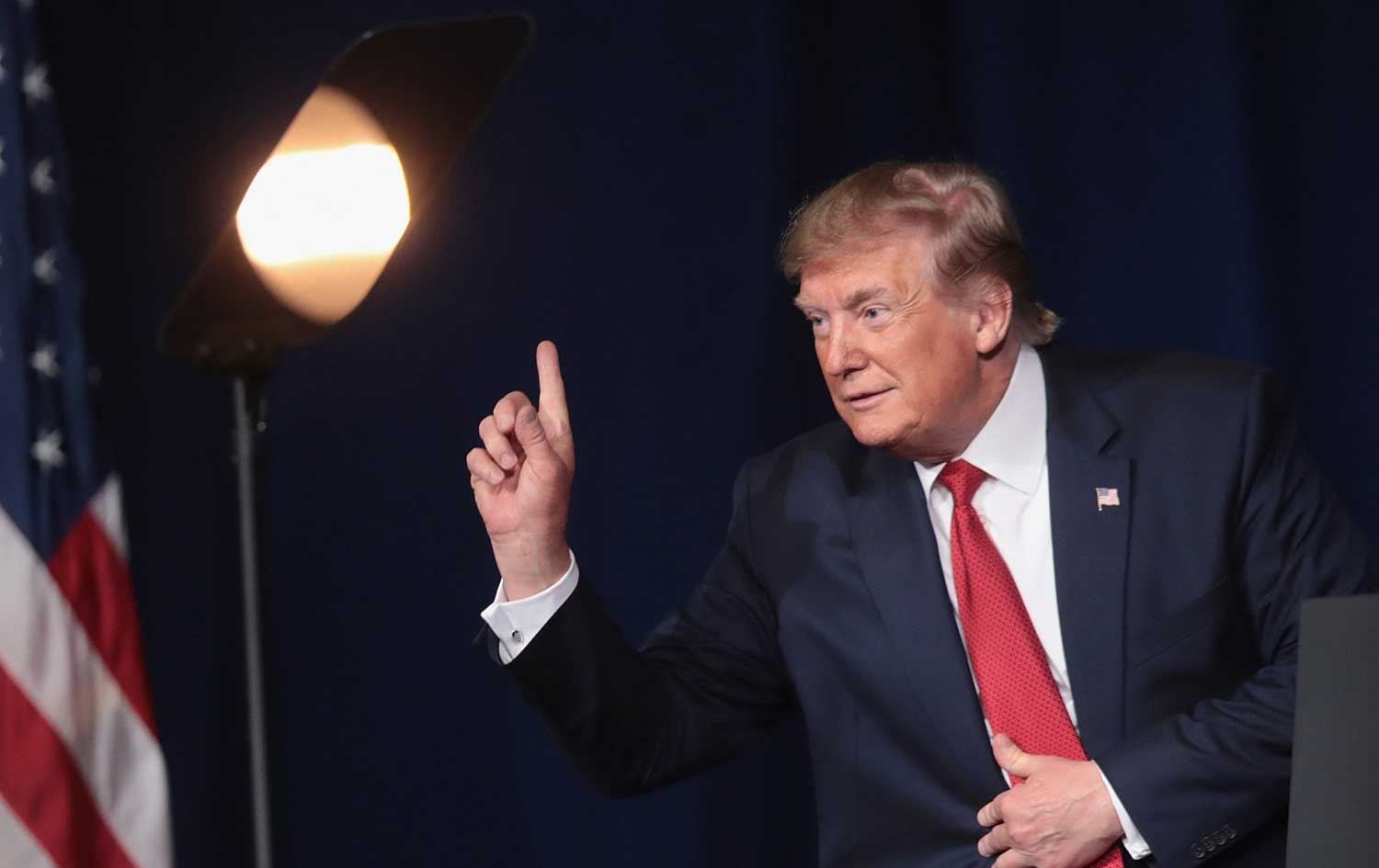 ئەنجوومەنی پیرانی ئەمریکا پرۆژەیاسا ناکۆکی لەسەرەکەی ترەمپی بۆ خەرجییەکان پەسندکرد