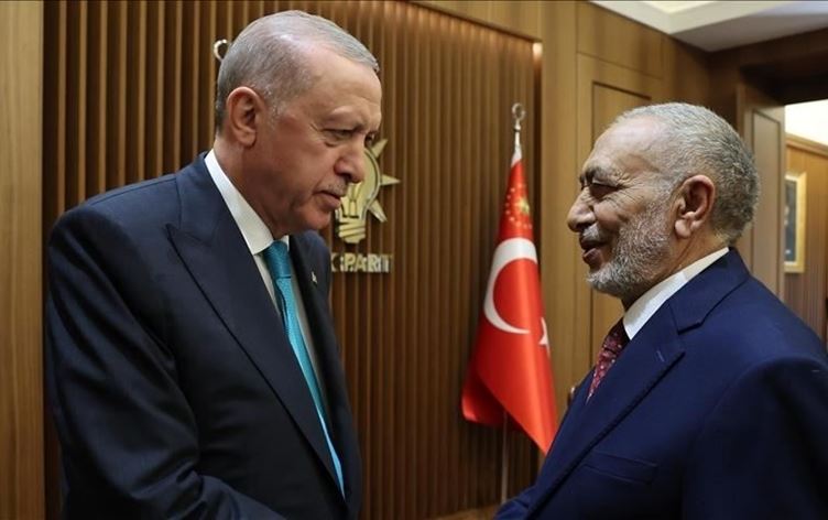 Türkiye Cumhurbaşkanı Erdoğan, dün, Irak Temsilciler Meclisi Başkanı Mahmud Meşhedani'yi kabul etti. / AA