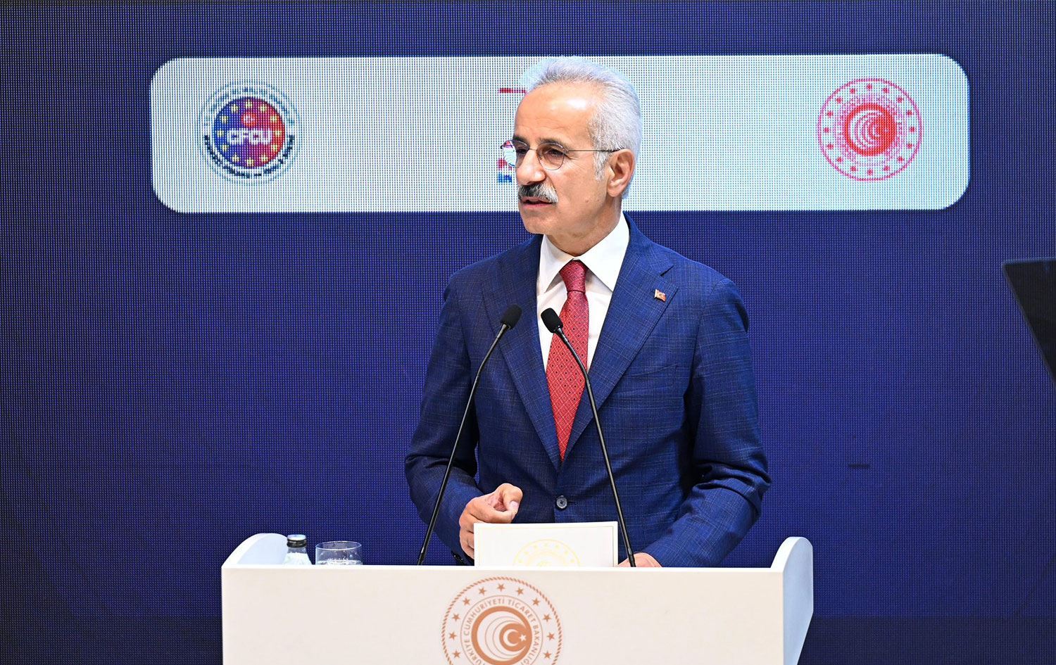 Wezîrê Veguhastin û Binesaziyê yê Tirkiyeyê Abdulkadîr Uraloglu / Wêne: AA