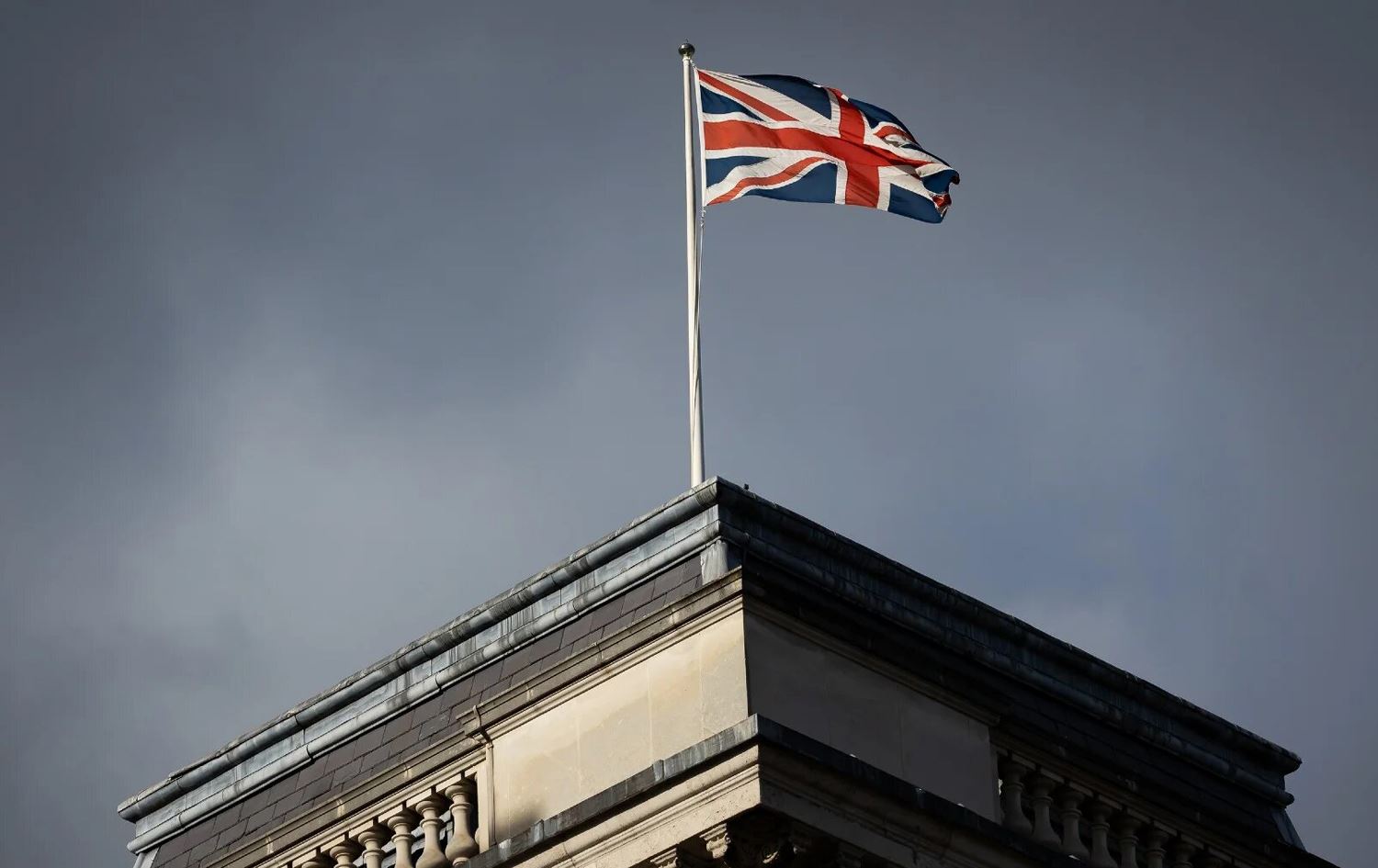 بەریتانیا داوای رێککەوتن لە هەولێر و بەغدا دەکات