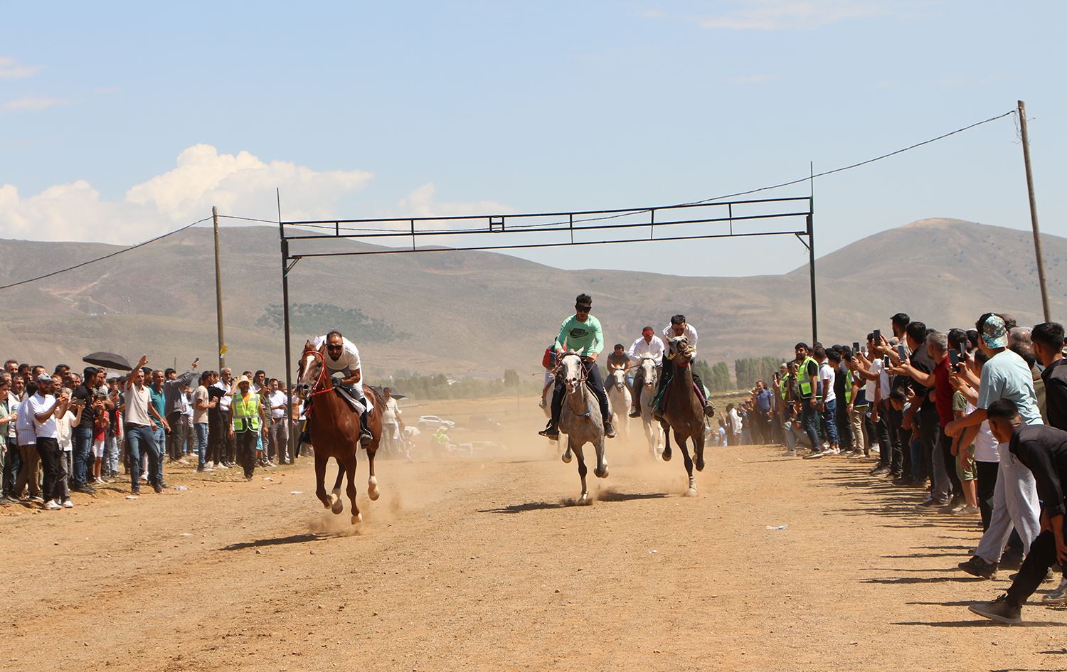 Pêşbaziya hespan / Wêne: AA