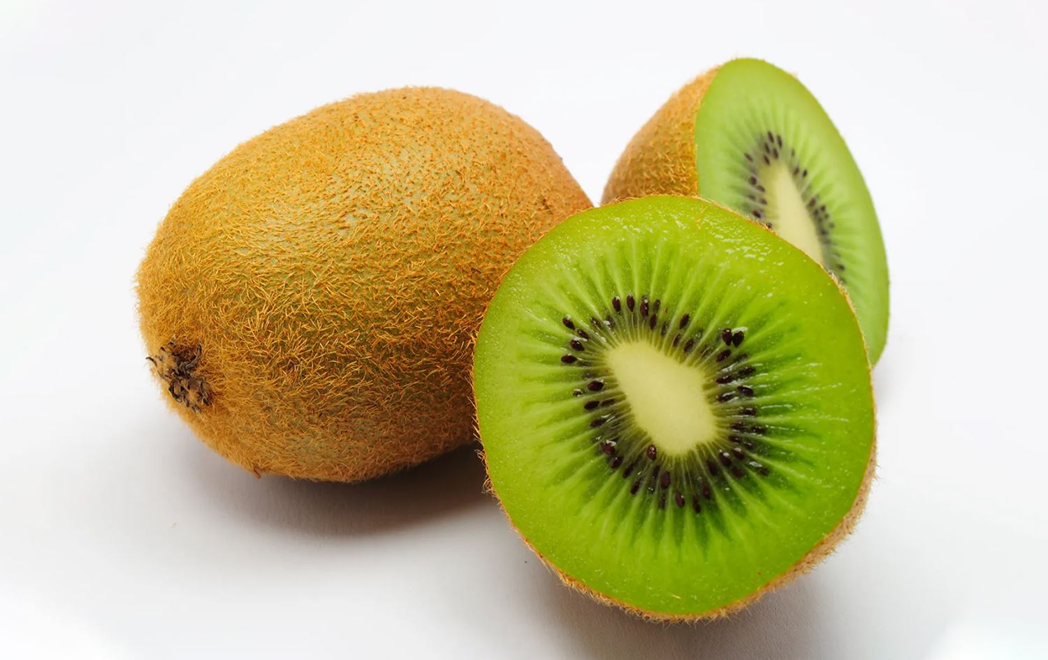 توێژینەوەیەک: خواردنی رۆژانەی کیوی لە شێرپەنجە دەتپارێزێت