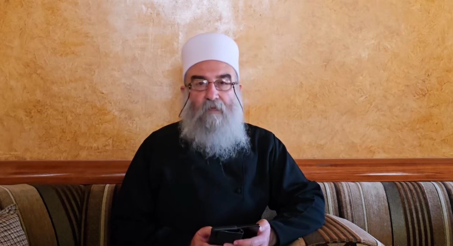 Dürzi toplumunun ruhani lideri Şeyh Hikmet el-Hicrî