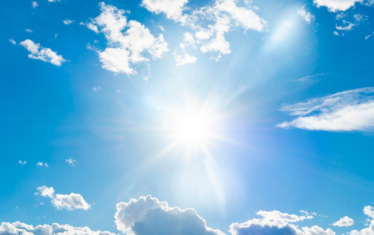 لە ئێران بەهۆی گەرماوە هۆشداری راگەیێندرا و لە بەشێکی رۆژهەڵاتی کوردستان پێشبینیی بارانبارین دەکرێت