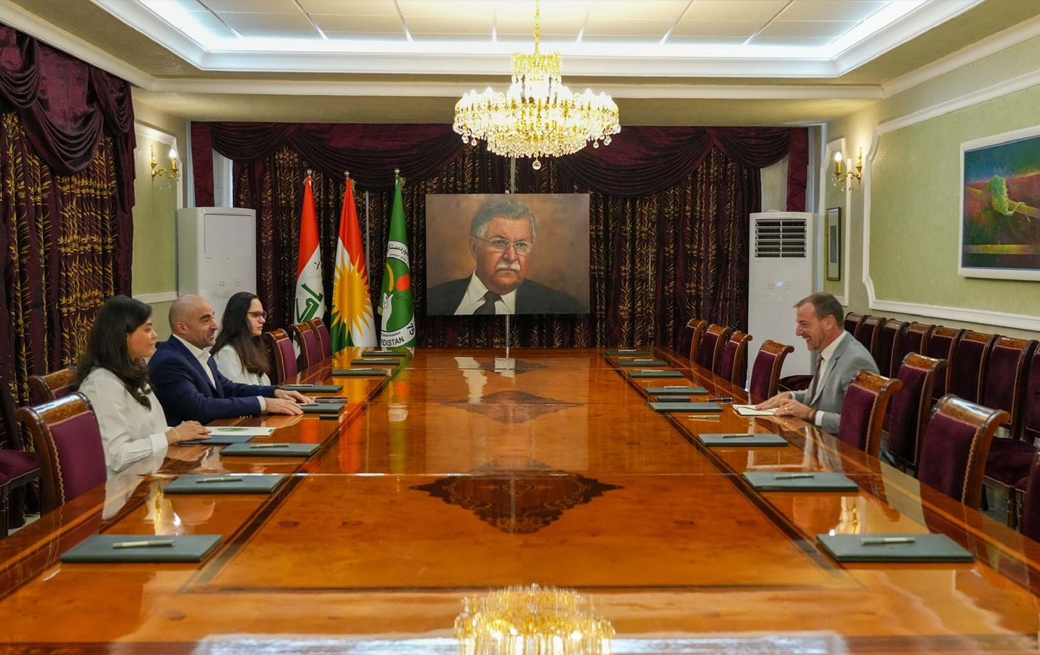 Bafil Talebanî û Konsulê Giştî yê Fransayê yê Herêma Kurdistanê Yann Braem civiyan /Wêne: Bafil Talebanî