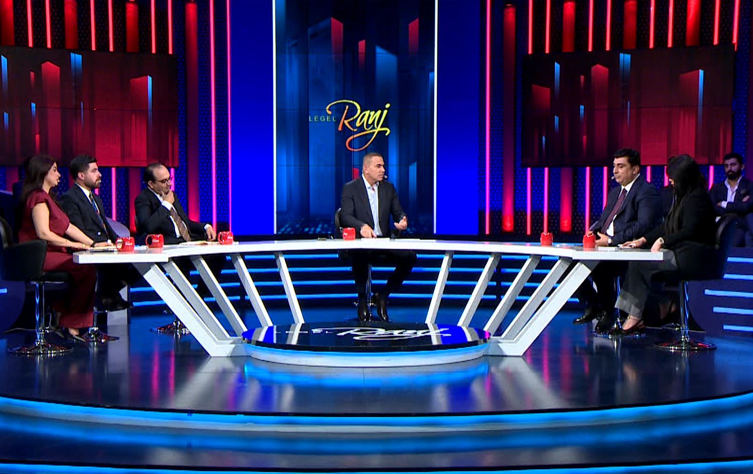 لەگەڵ رەنج؛ شوقەیەک بە نرخی 15 ساڵ کارکردنی ئاساییە