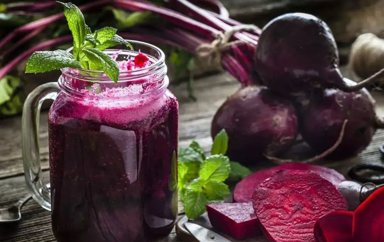 لێکۆڵینەوەیەکی بەریتانی: شەربەتی چەوەندەر پەستانی خوێن کەم دەکاتەوە