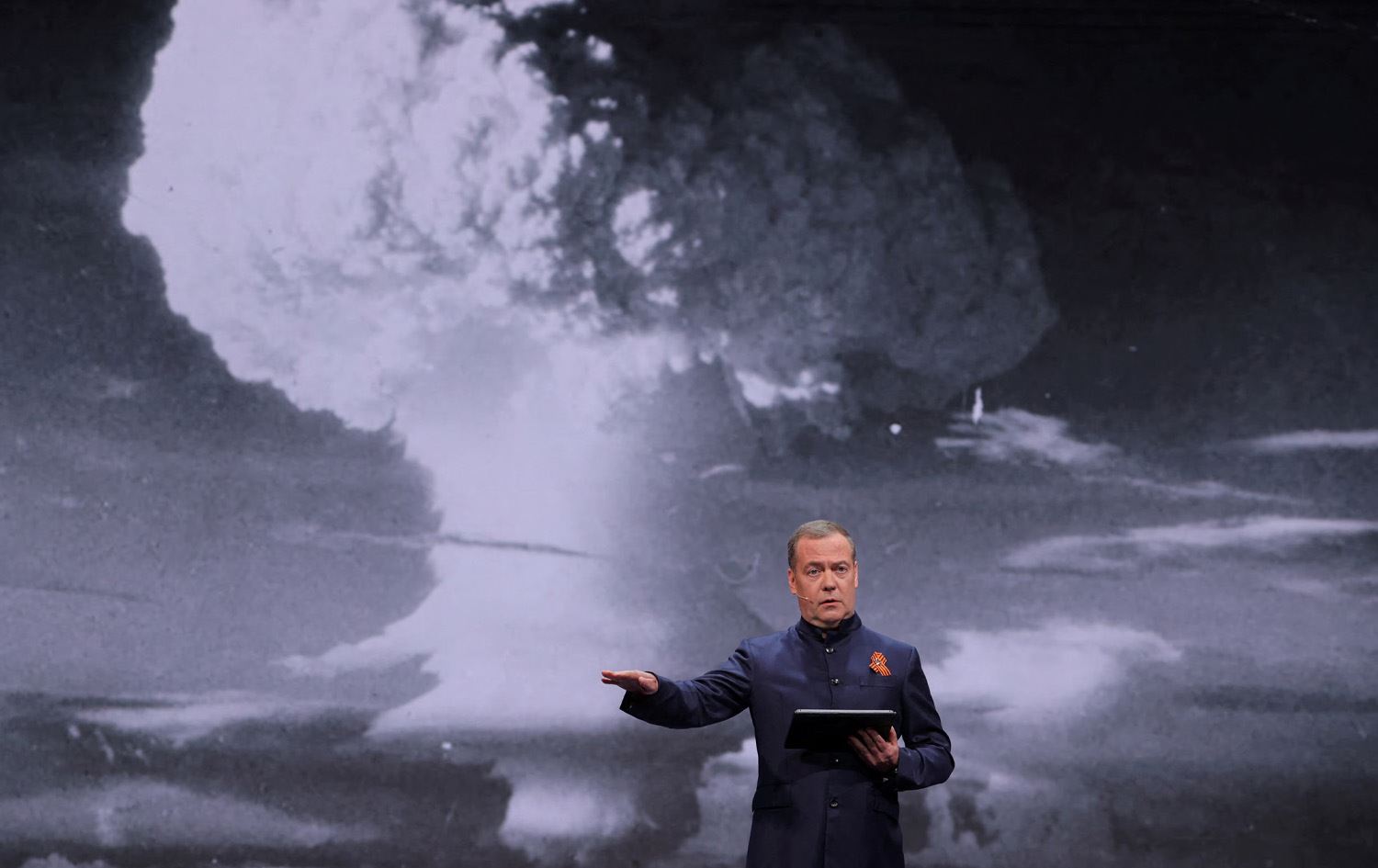 رووسیا پەیامێکی تووند بۆ ئەمریکا دەنێرێت: ئێمە ئیسرائیل و ئێران نین