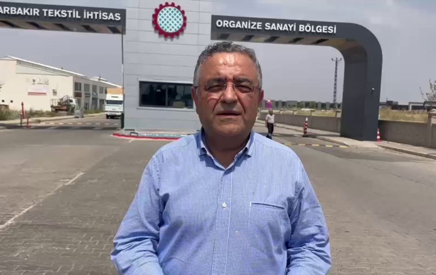  Parlamenterê CHPyê yê Amedê Sezgîn Tanrikulu / Wêne: Medyaya civakî