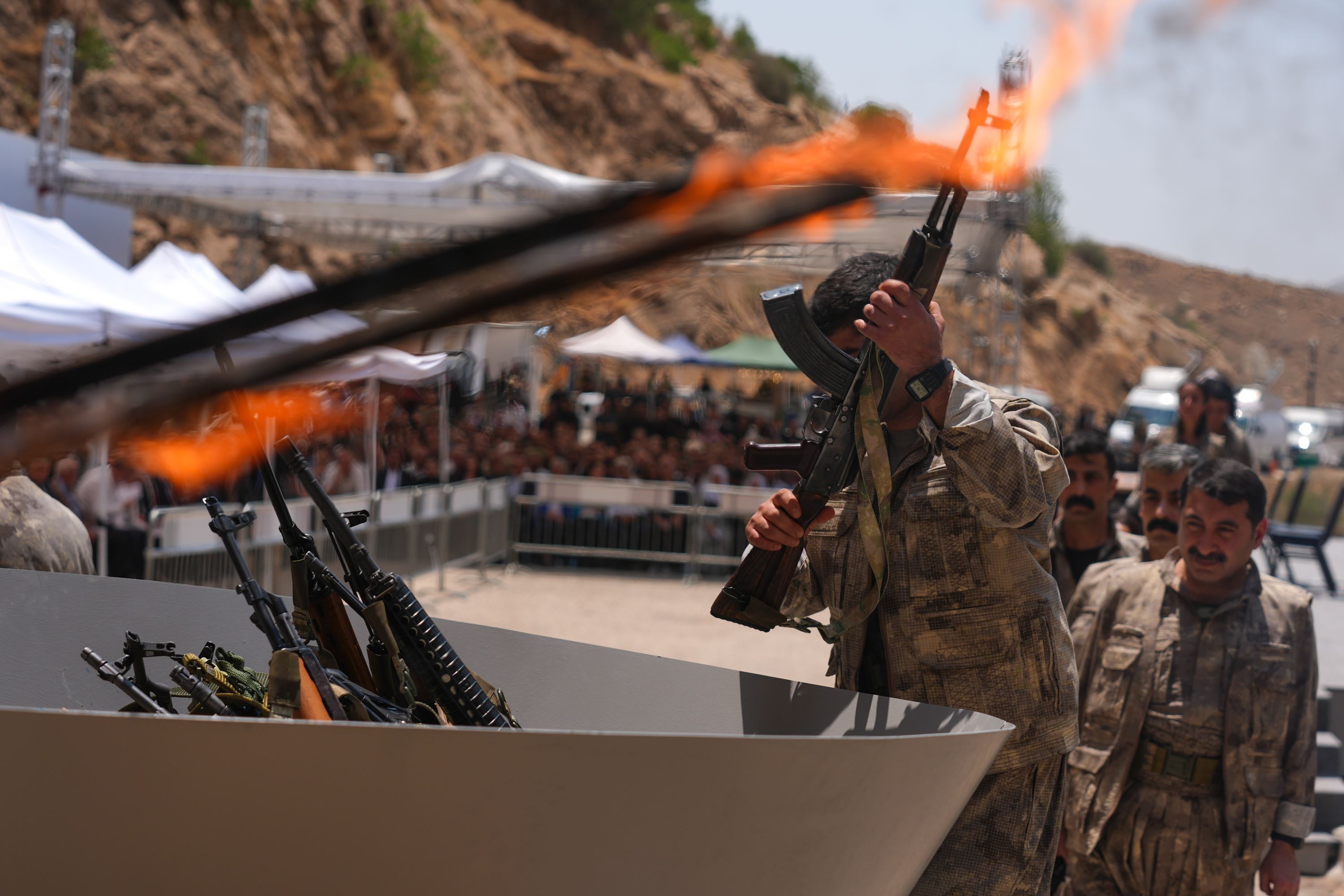 Merasîma çekdanîna PKKyê / Wêne: Arşîv