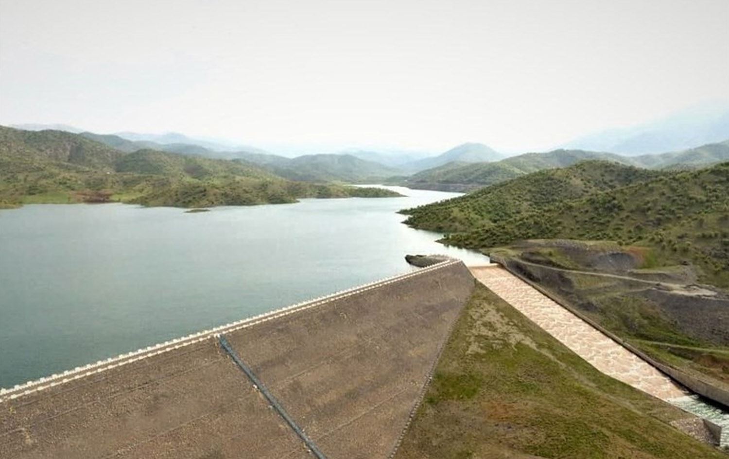 فەرمانگەی ئاوی مەریوان ئاوی بەنداوی گاڕان ناداتە جووتیاران