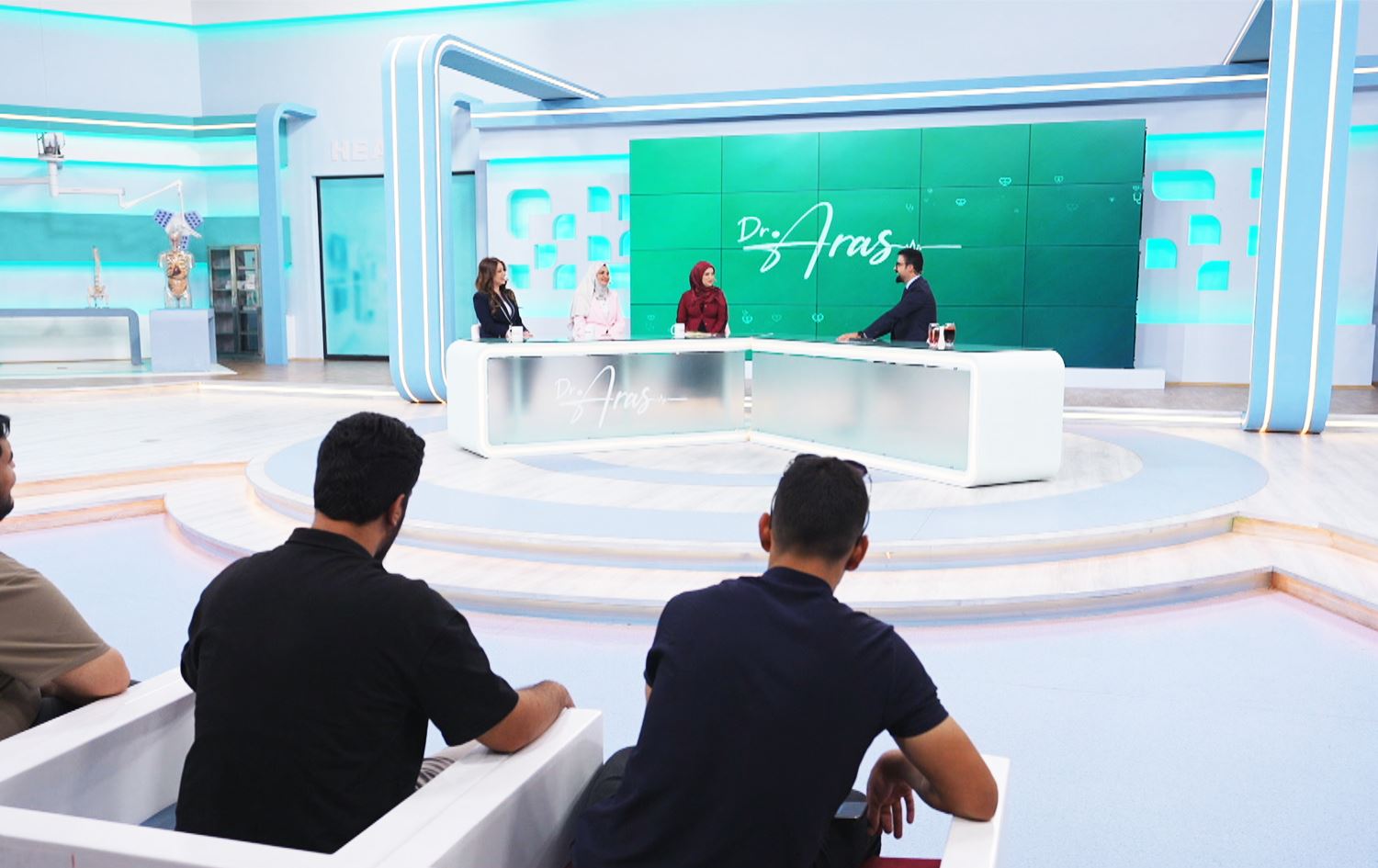 بەرنامەی دکتۆر ئاراس؛ پیاوان هاوشێوەی خانمان تووشی خەمۆکیی دوای منداڵبوون دەبن