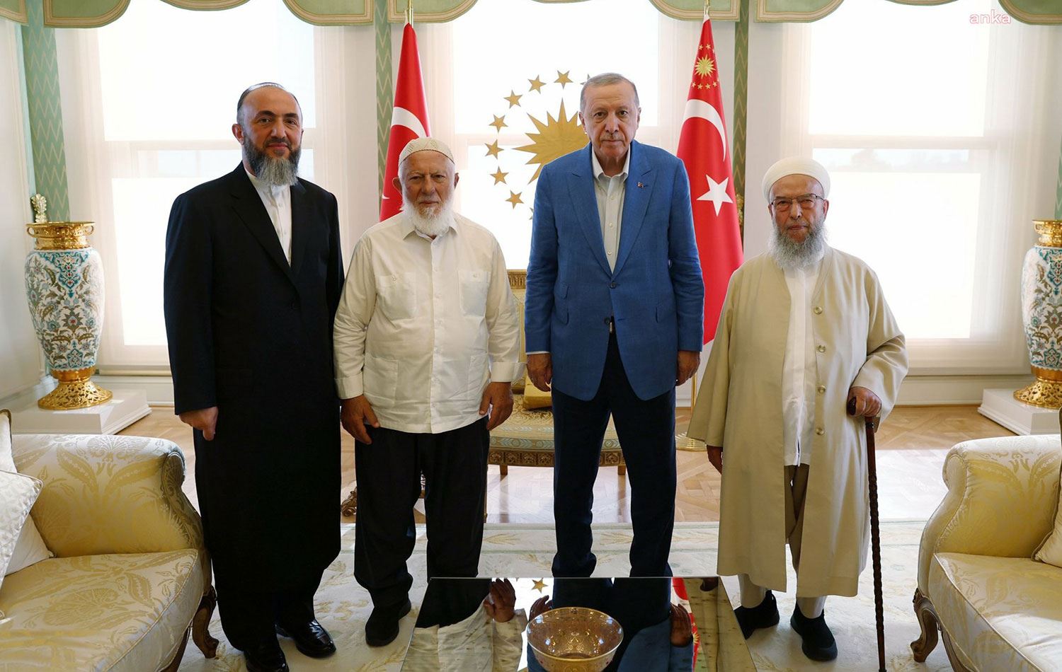 Erdoğan, İsmailağa Cemaati liderleriyle bir araya geldi. / Foto: ANKA