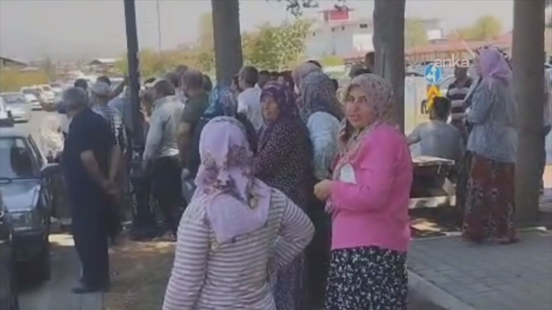 Xwenîşandana xelkê / Wêne: Ji dîmenan hatiye girtin