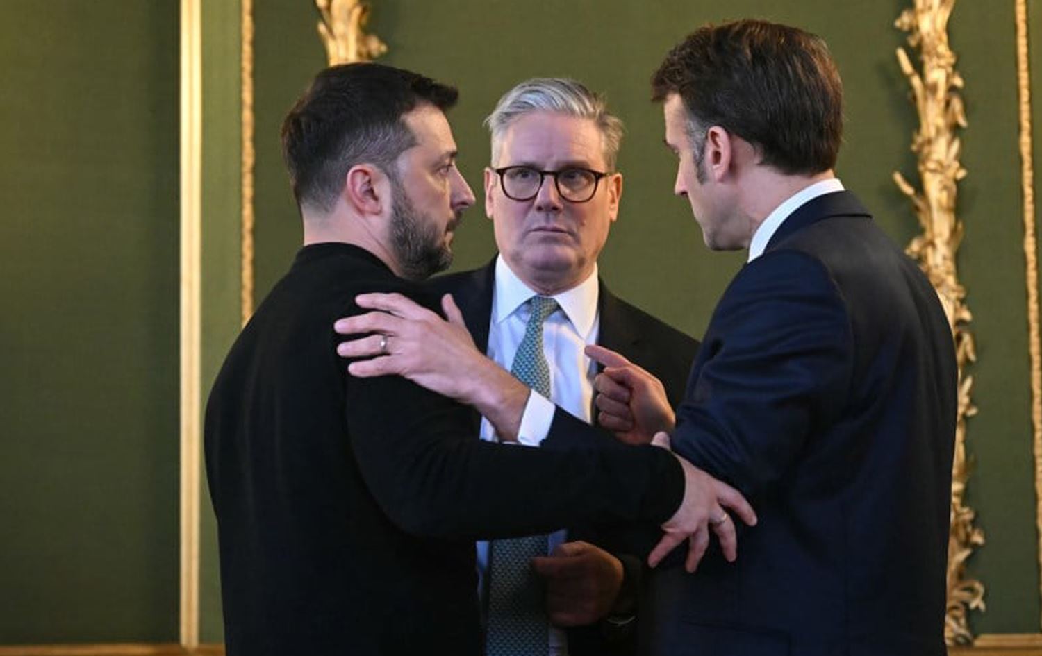 ماکرۆن بۆ زیلینسکی، ستامەر و مێرتس: ناکرێت بەبێ بەشداری ئۆکراینییەکان بڕیار لە داهاتوویان بدرێت