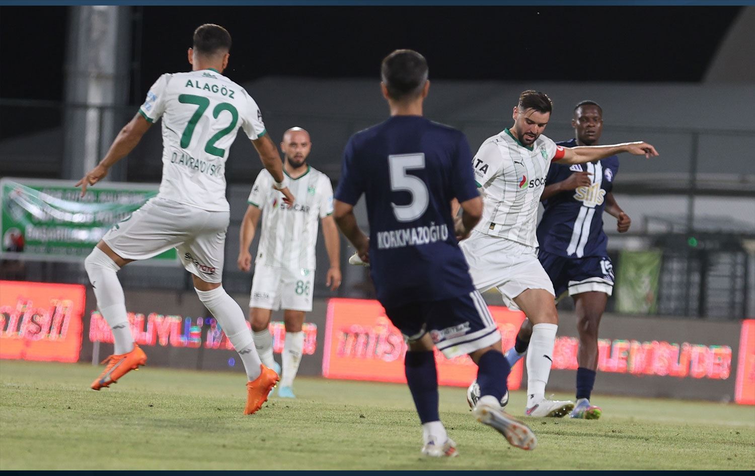 Dîmenê lîstika Igdir FK û Sariyerê /Wêne: AA