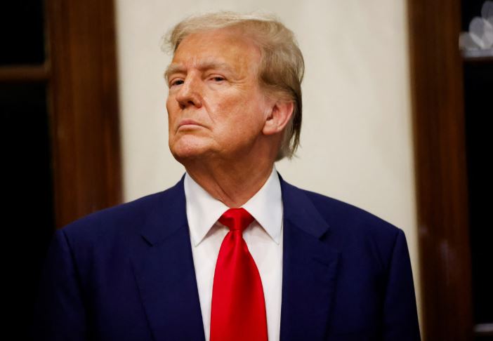 ترەمپ: پێویستە بێماڵەکان "دەستبەجێ" لە واشنتۆنی پایتەخت دووربخرێنەوە