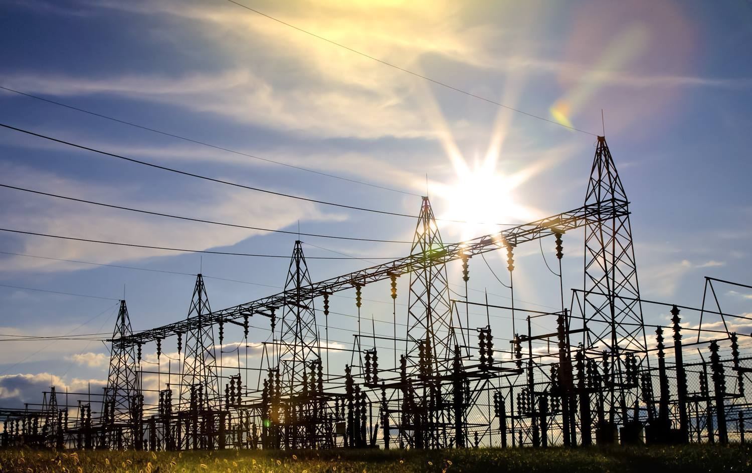 Irak karanlığa gömüldü: Ülke genelinde elektrik sistemi tamamen çöktü      