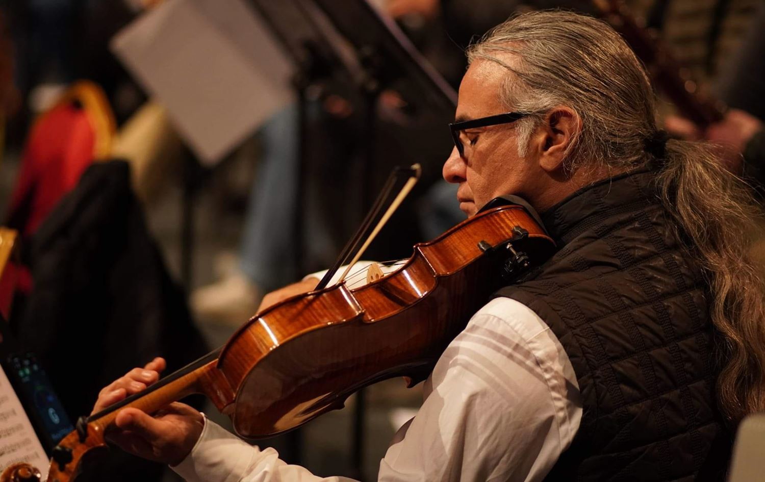 Tanınmış Kürt besteci Dr. Abdullah Cemal Segirme, Almanya'da düzenlenecek olan 2025 Impuls Festivali'ne davet edildi