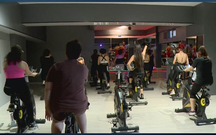 Kürtçe müzik eşliğinde daha çok kalori yakıyor daha hızlı kilo veriyorlar