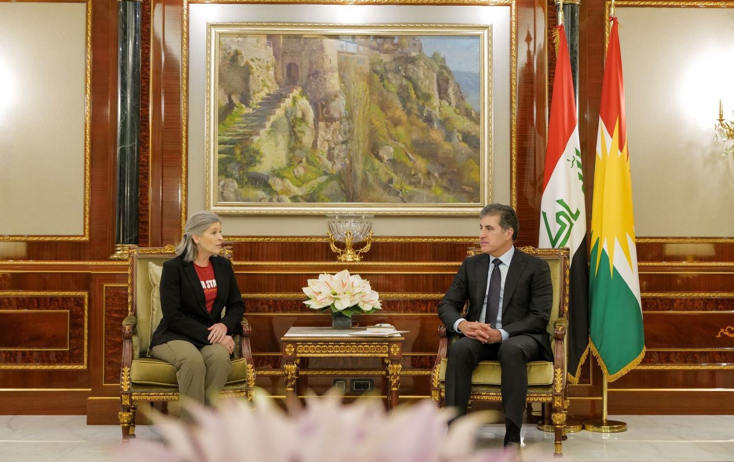 Başkan Neçirvan Barzani, ABD’li Senatör Ernst ile görüştü