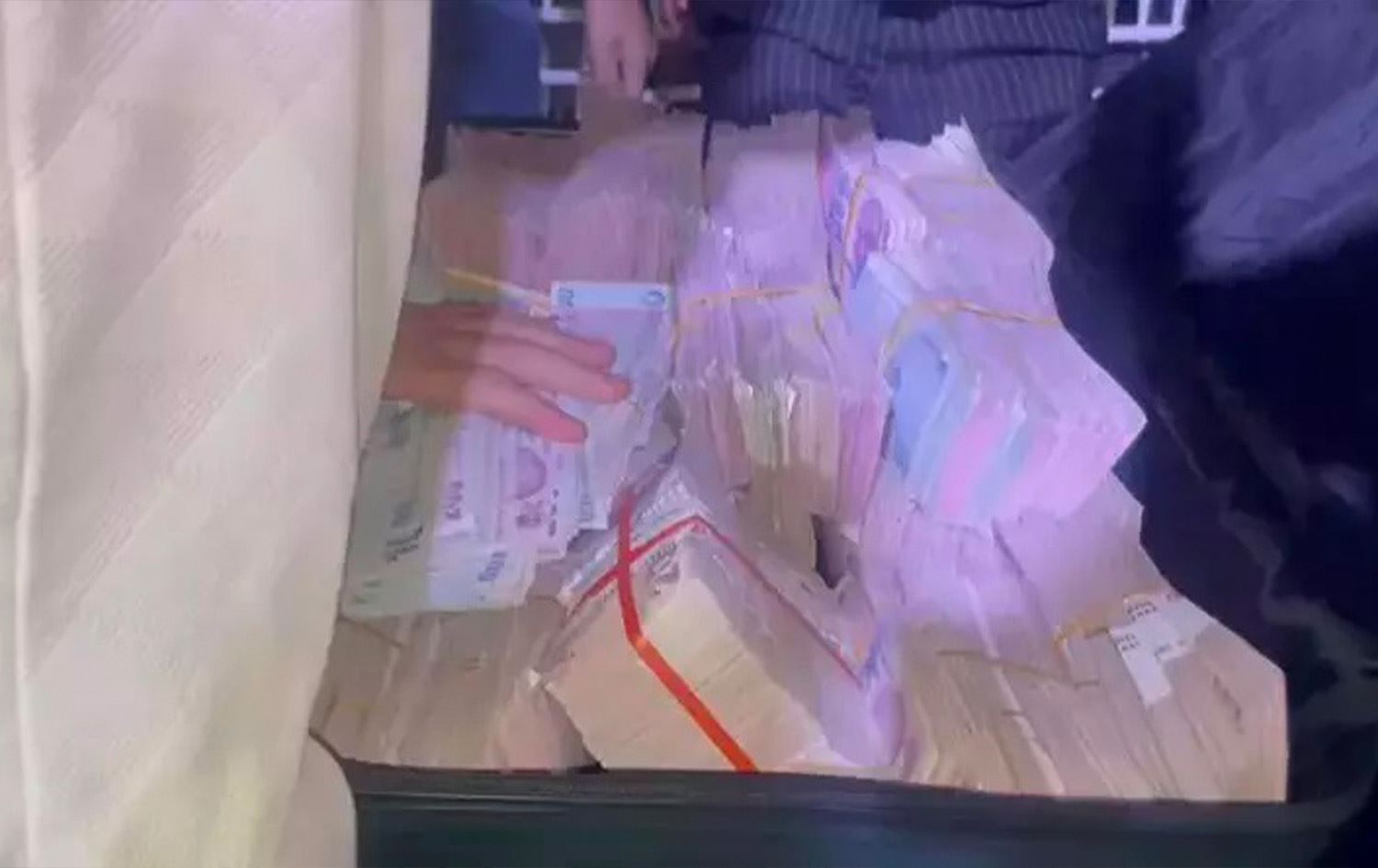 Pereyên ku bi bûk û zava ve hatine kirin / Wêne: Ajans