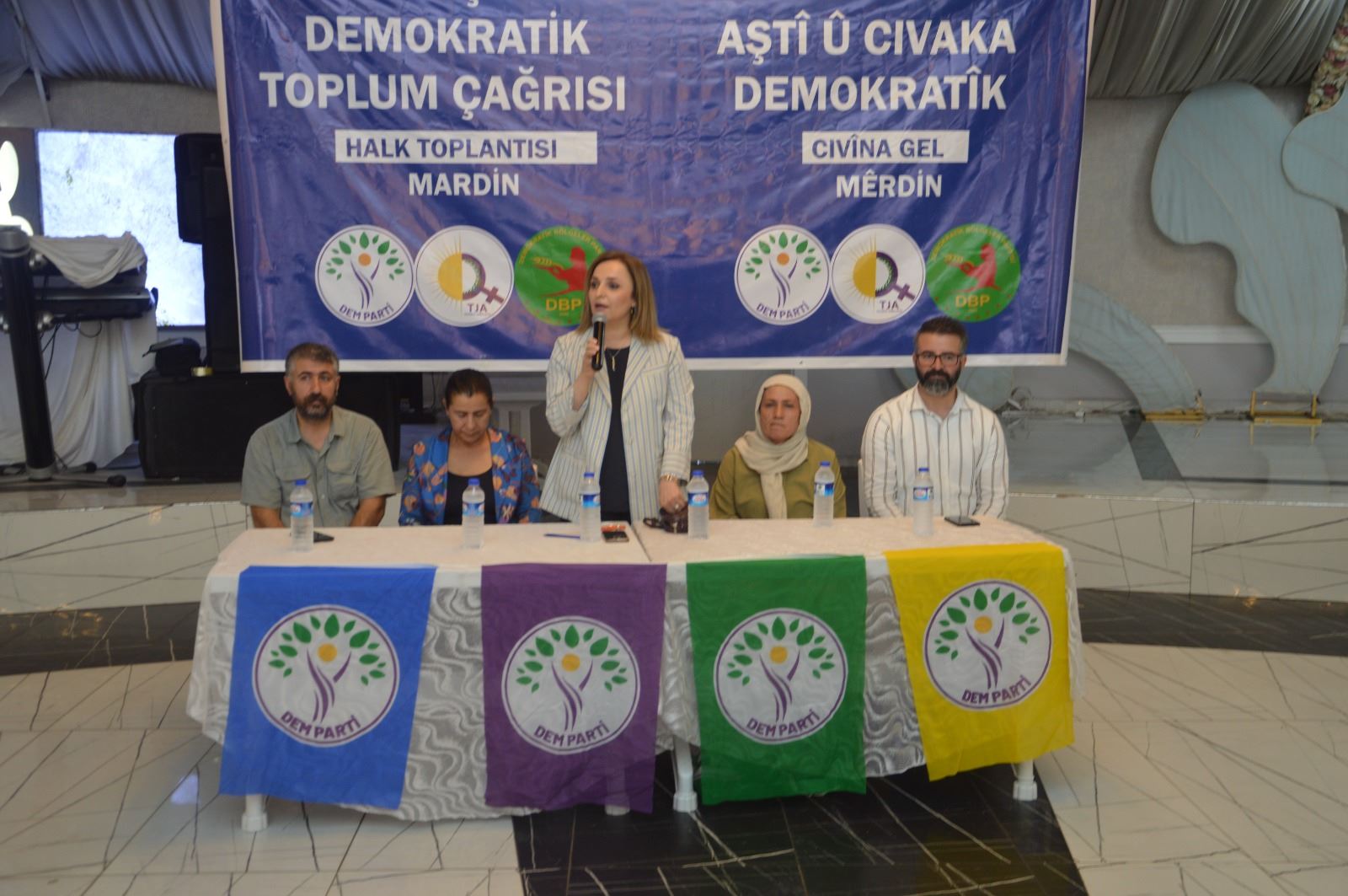 Ayşegul Dogan li Qoserê Axivî /Wêne: Ayşegul Dogan