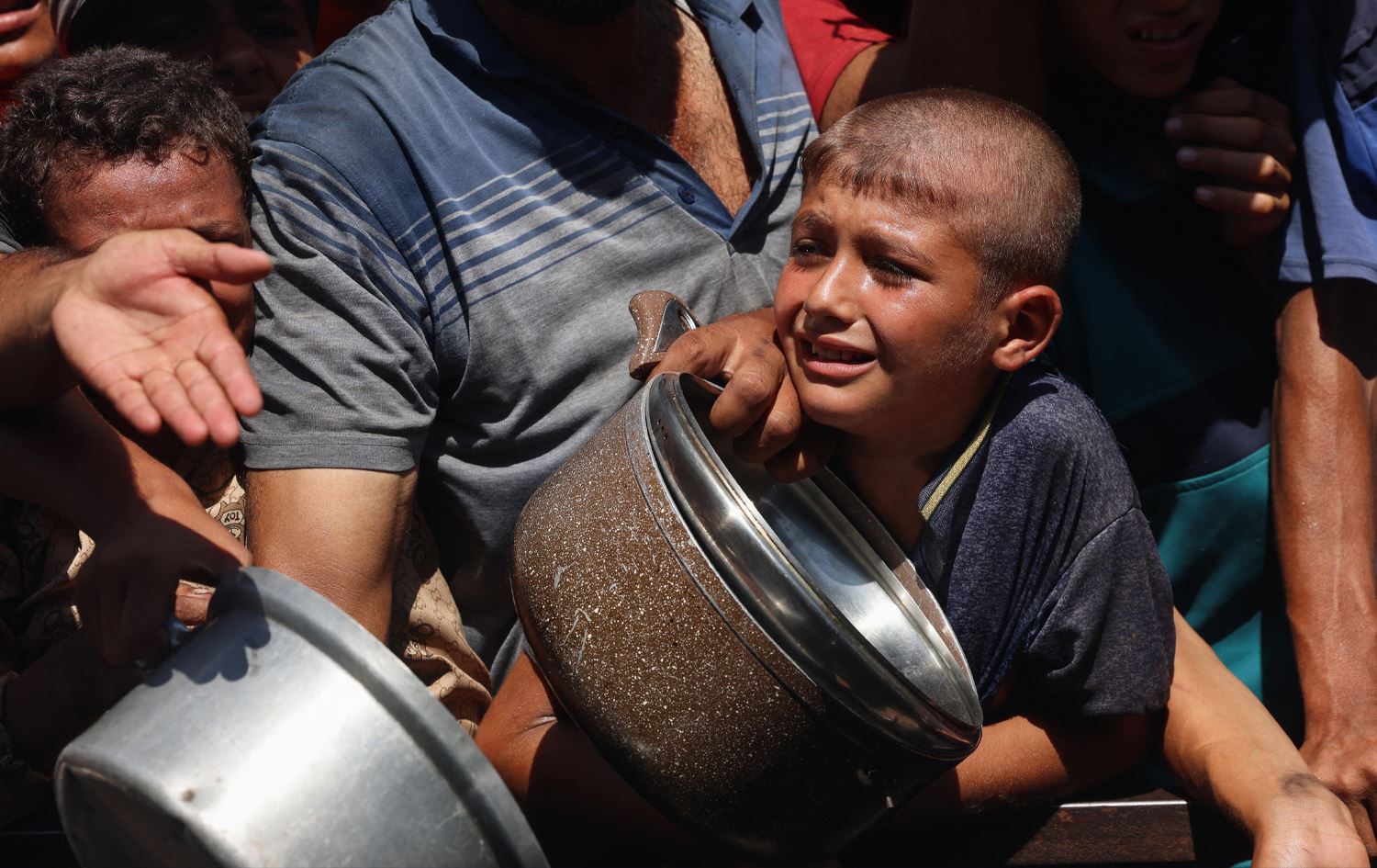 رێکخراوی منداڵپارێز: منداڵانی غەززە ئەوەندە برسین توانای گریانیشیان نەماوە