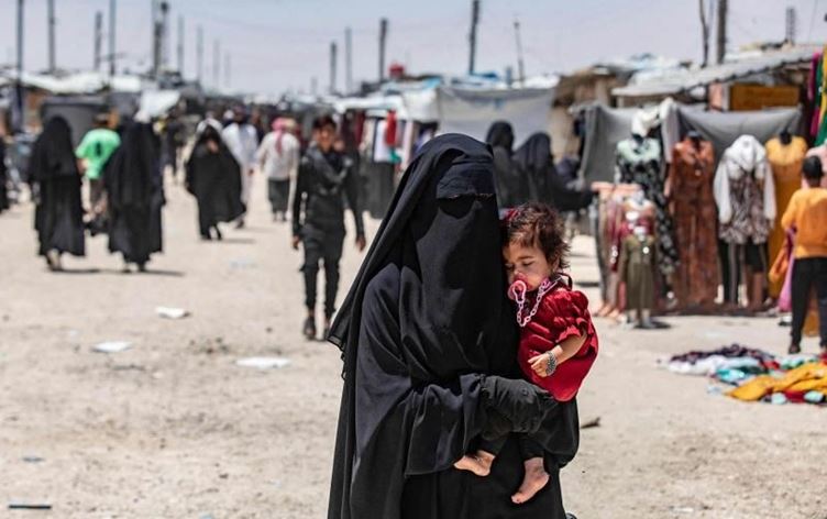 Irak bu akşam Hol Kampı’ndan 200'den fazla IŞİD bağlantılı kişiyi geri alacak