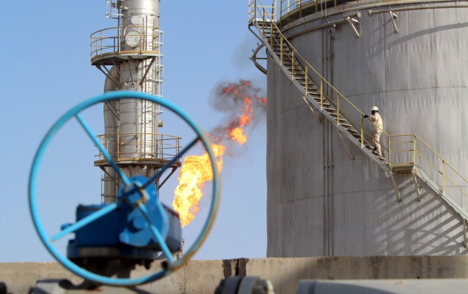 Irak Petrol Bakanlığı, ülkenin önemli doğalgaz sahalarından biri olan Enbar vilayetindeki Akkas sahasının geliştirilmesi için Amerikan Schlumberger şirketiyle el sıkıştı.