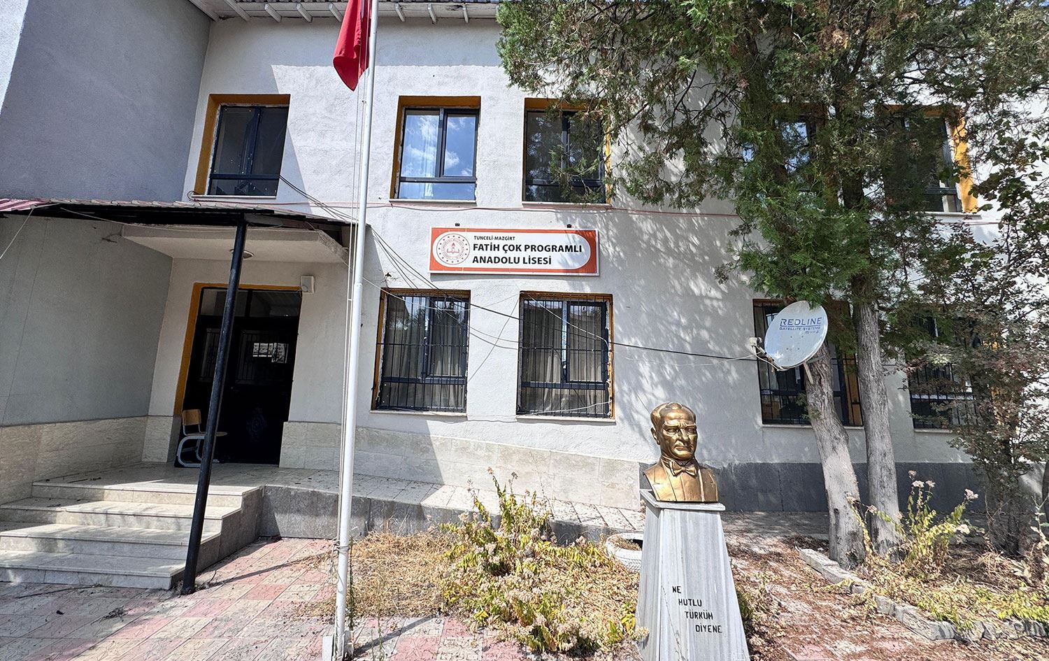  Mazgirt’teki tek lise de eğitime kapatıldı / Foto: Rûdaw