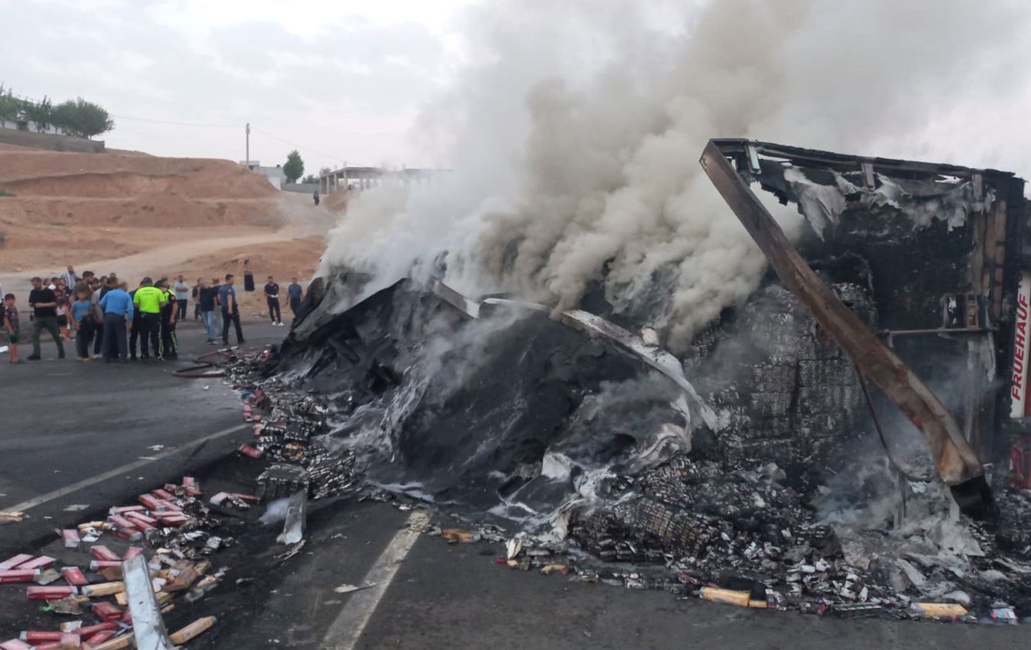 Li Cizîrê kamyon şewitî / Wêne: AA