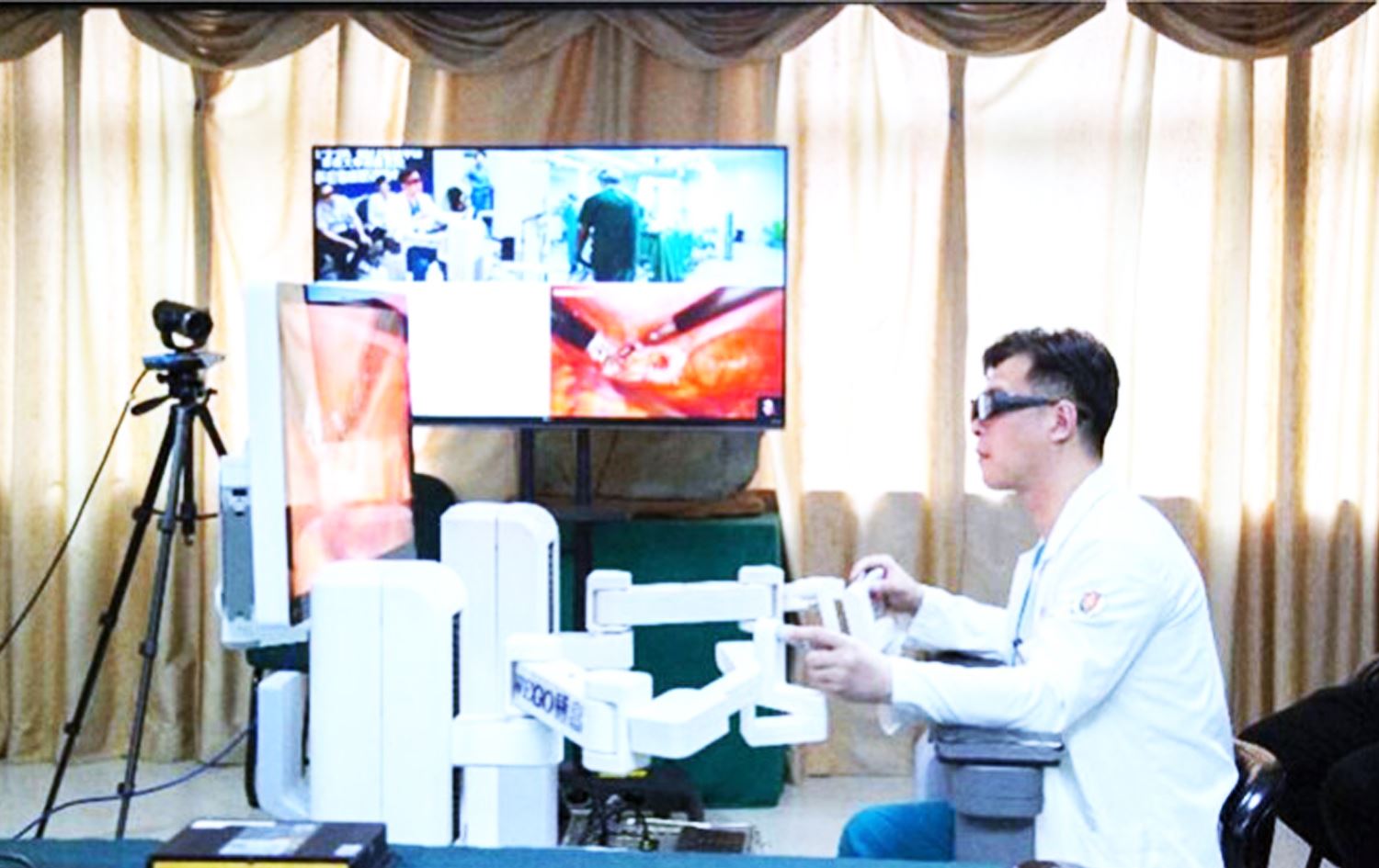 بۆیەکەمجار نەشتەرگەریی میزەڕۆ بە 5 جی ئەنجامدرا