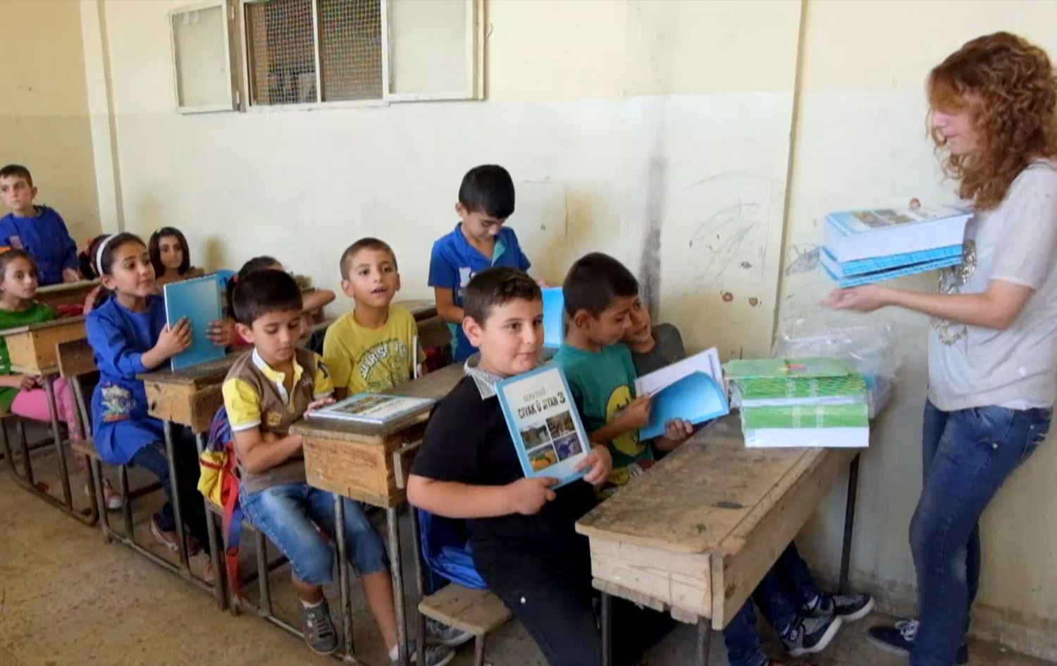 Poleke dibistanê ya li Rojavayê Kurdistanê /Wêne: Ji vîdeoyê