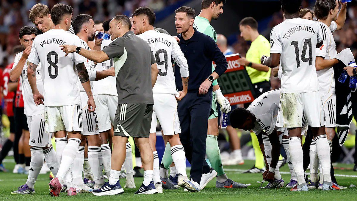 ئەلۆنسۆ و یاریزانەکانی