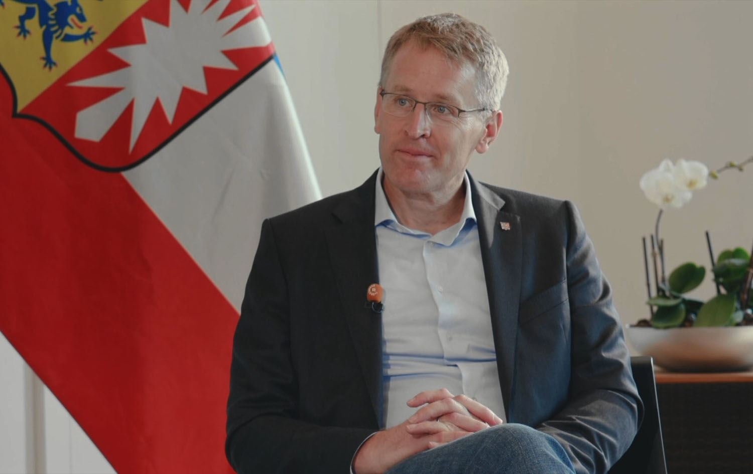 German state president backs stricter deportations, open labor migration