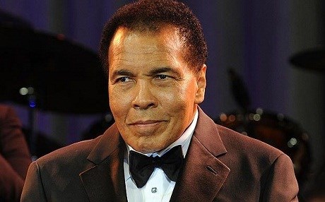 Muhammed Ali hastaneye kaldırıldı
