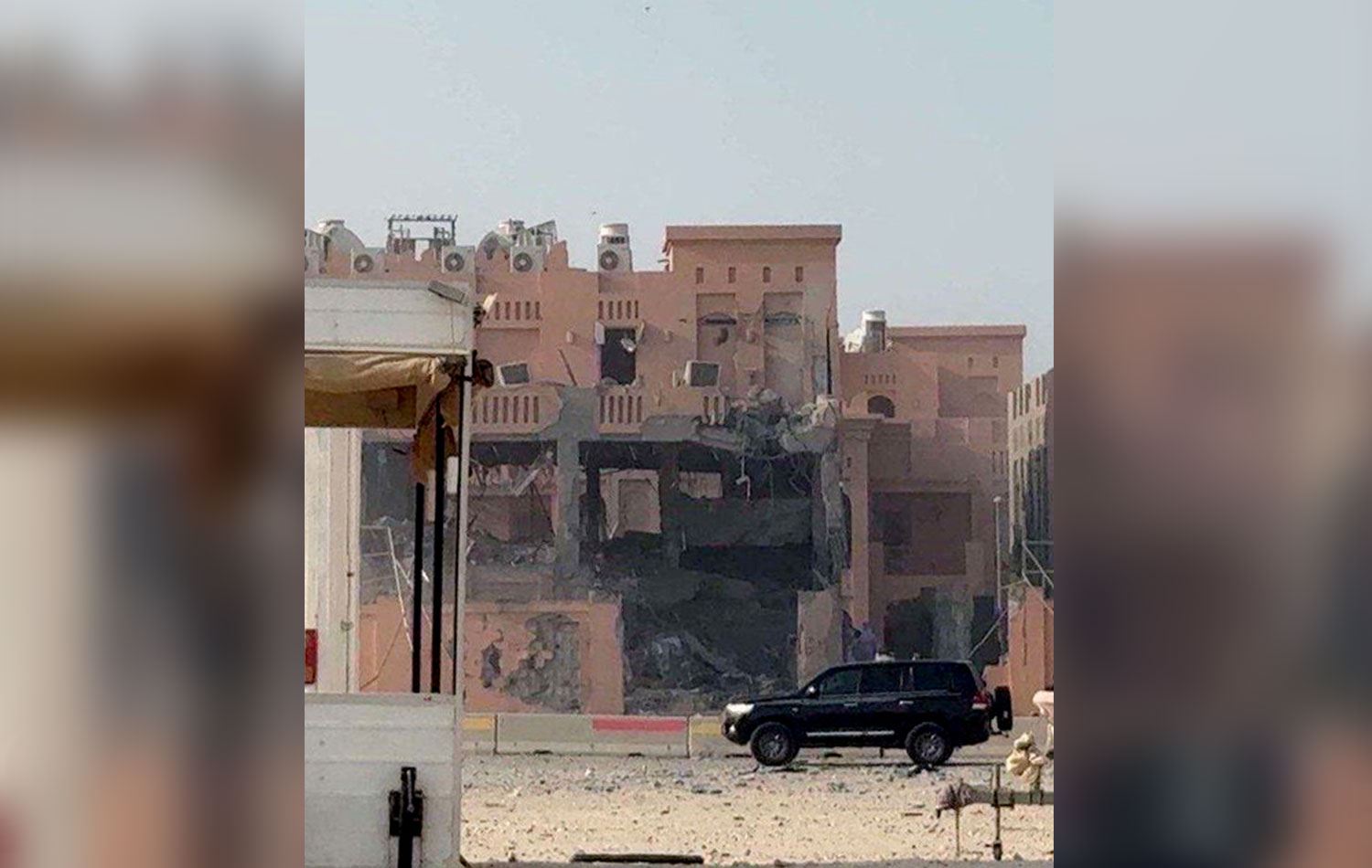 İsrail ordusu dün, Katar'ın başkenti Doha'da, Hamas'ın üst düzey isimlerine hava saldırısıyla suikast düzenledi. Saldırı sonucu bir bina hasar gördü. / AA