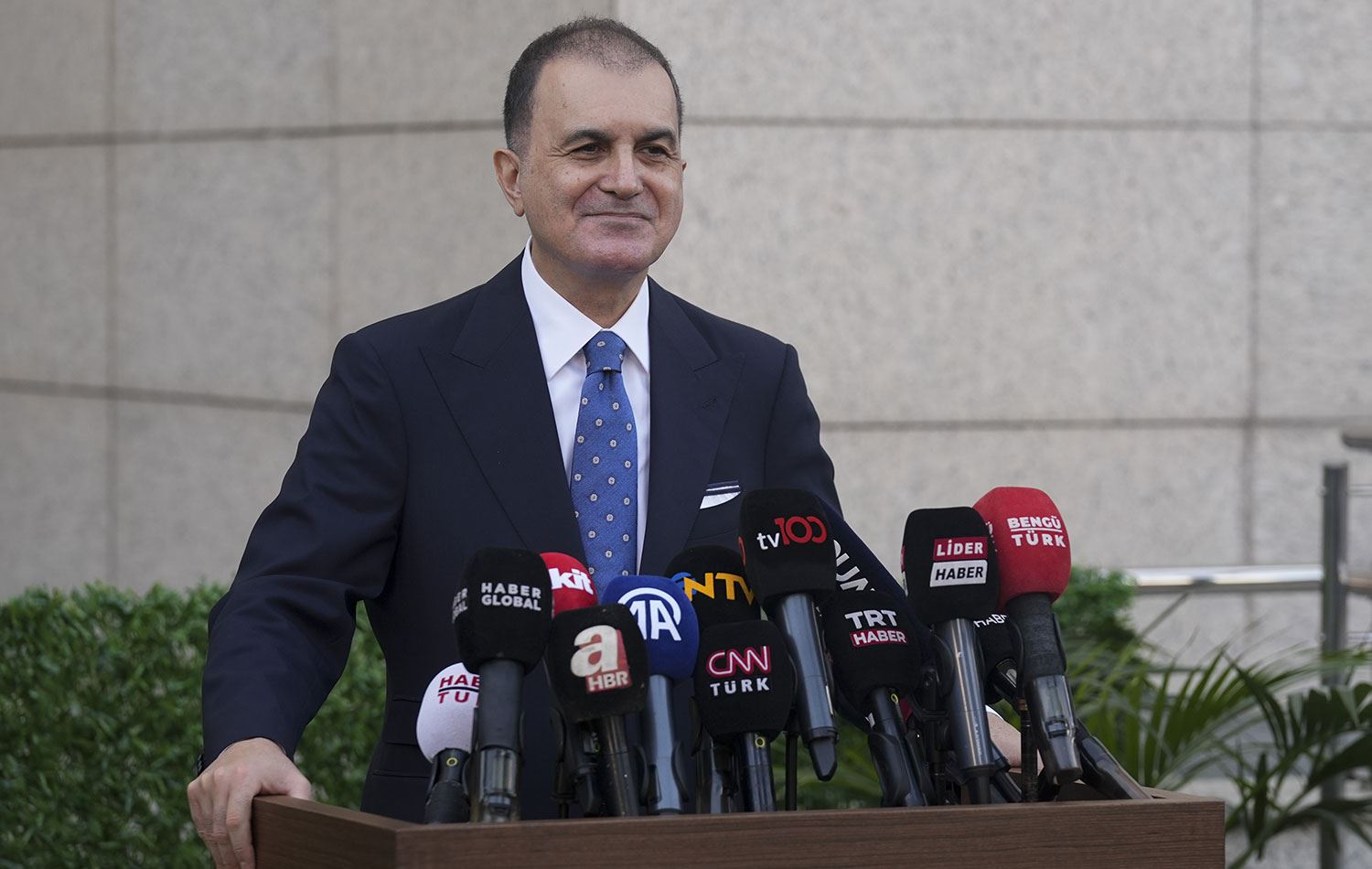 AK Parti Sözcüsü Ömer Çelik / AA