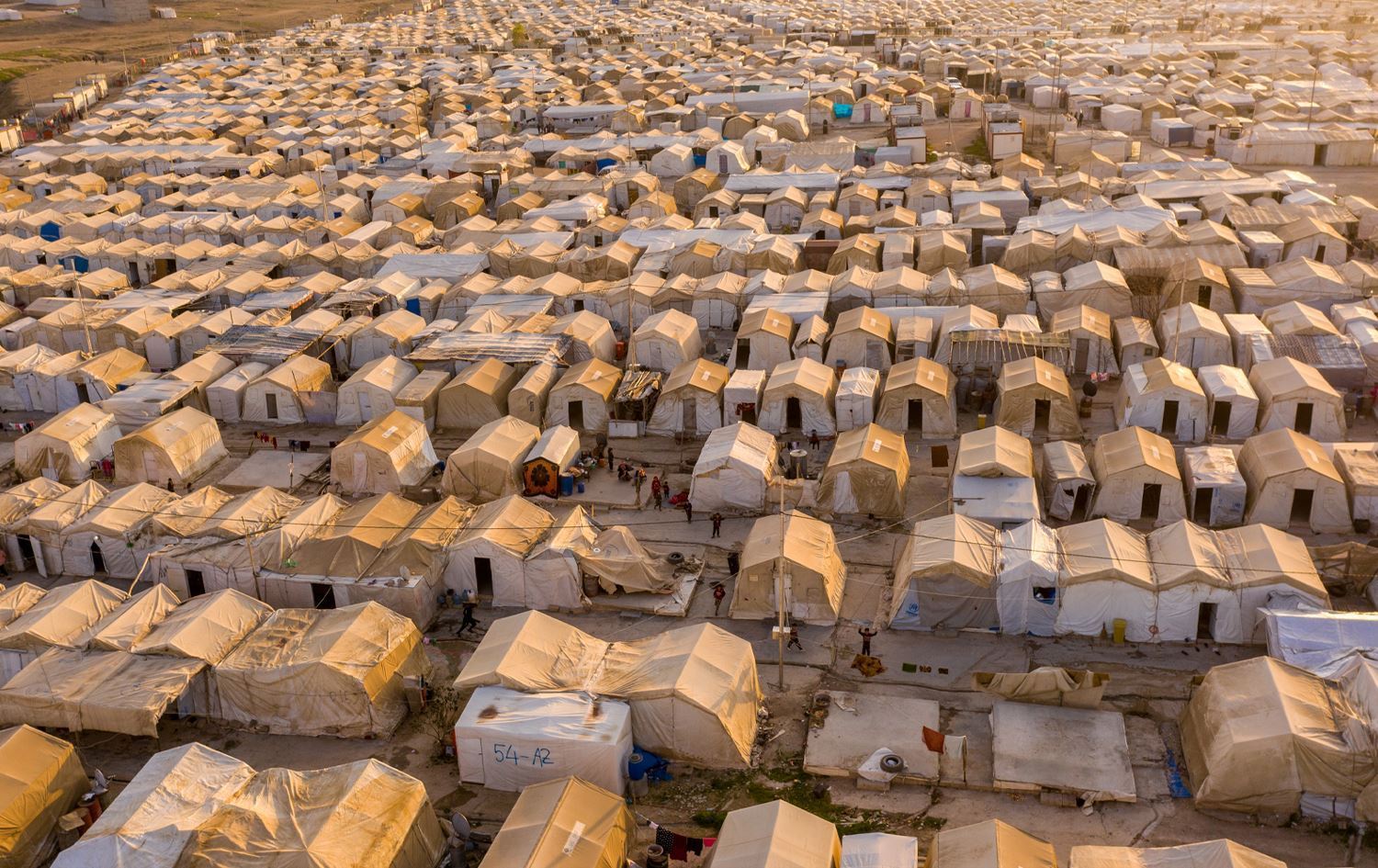 Humanitarian aid to displaced individuals in Duhok dramatically dropped: Official