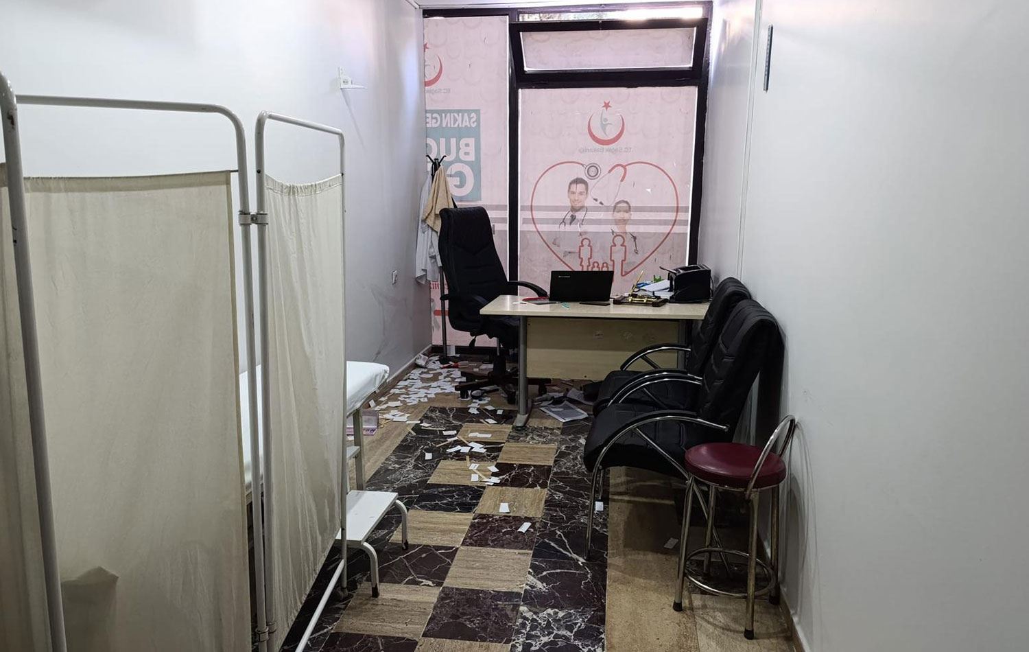 Doktorun darp edildiği yer. / Foto: AA